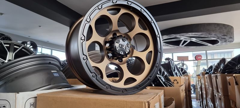 18цола 6х139.7 Toyota Mitsubishi Ford Ranger Ram