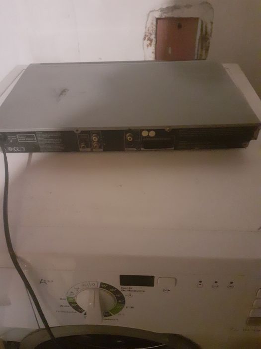 DVD плеър  SEG за дискове