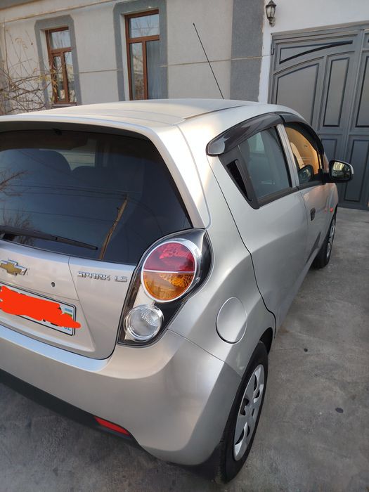 Spark sotiladi sirochna