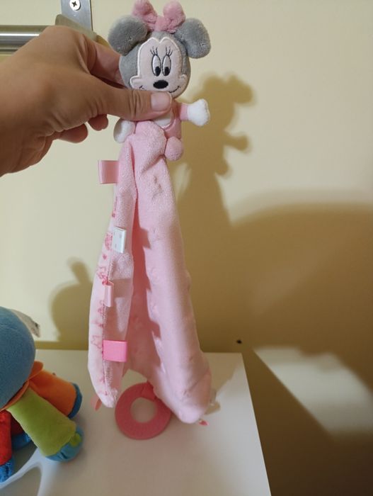 Jucarii zornaitoare si dentitie bebe Lamaze