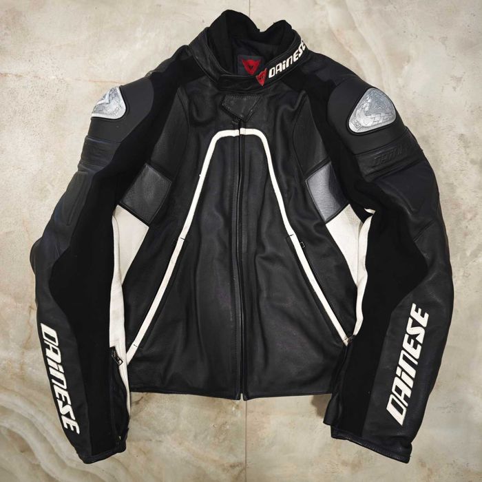 Мото яке DAINESE ZH22699752

Размер: 56/XXL