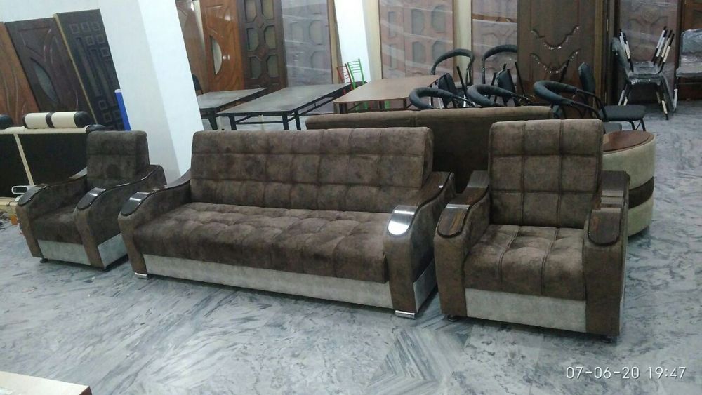 Yumshoq mebellarni tamirlaymiz