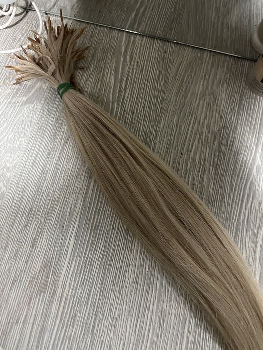 Продаються волосы 60см