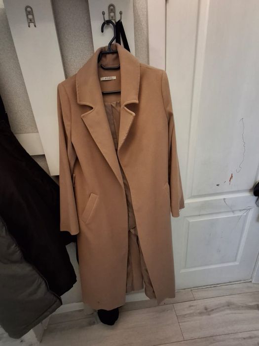 Пальто длинное отличное