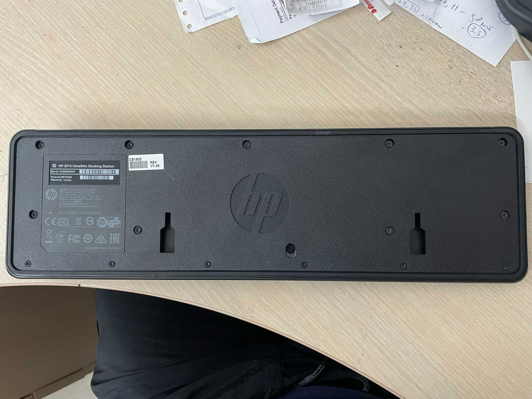 Docking Station HP pentru laptop