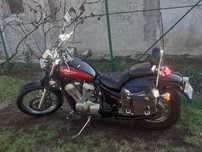 Motocicleta Honda VT Shadow C 600