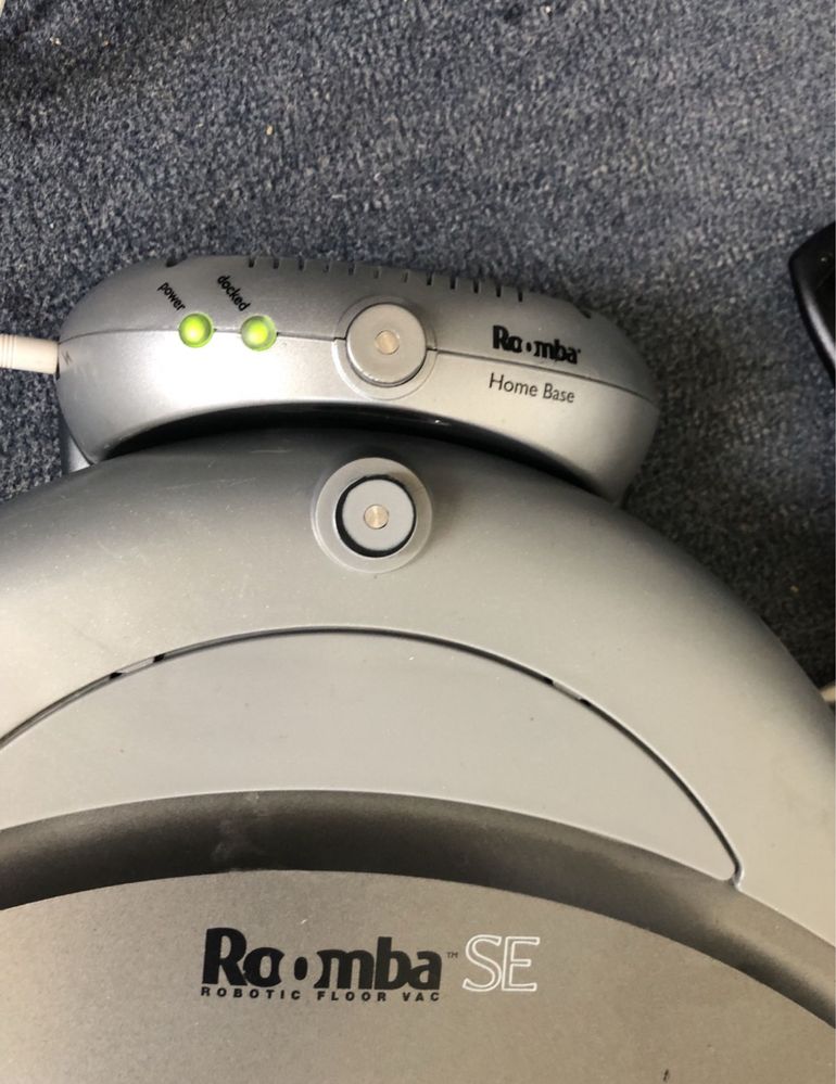Robot curatenie romba