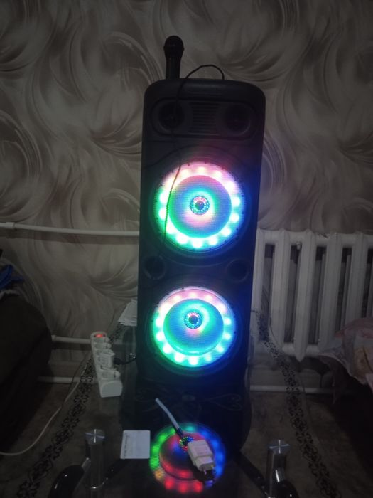 Музыкальная колонка