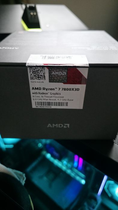 Процесор AMD 7 7800X3D