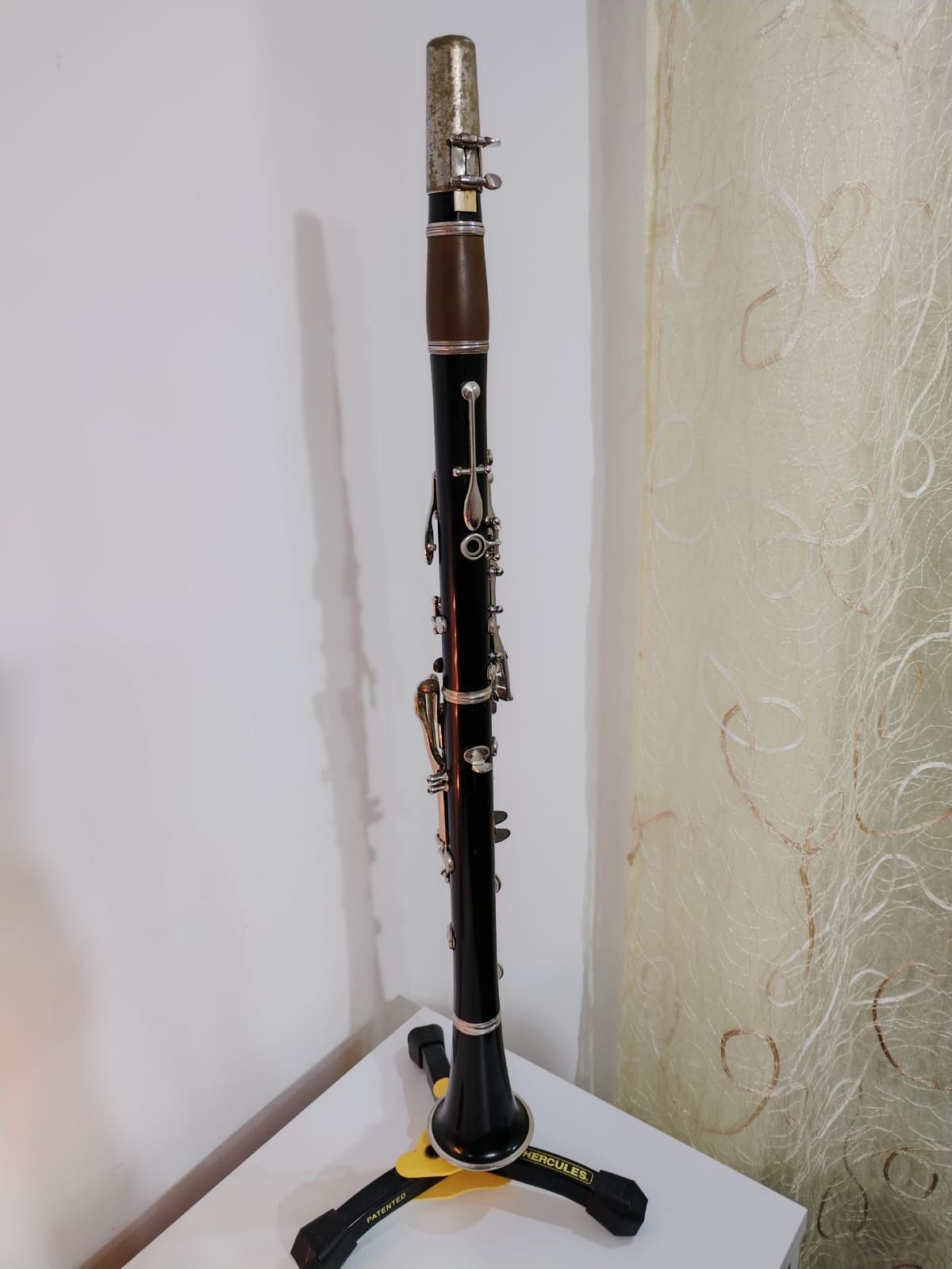 Vând clarinet studiu