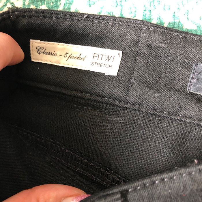 Мах Мара S или малък М.