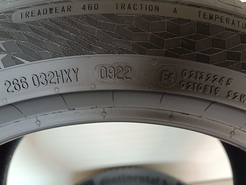2бр летни гуми 245/45/18/W XL/Continental UltraContact/dot0922г/5.8мм