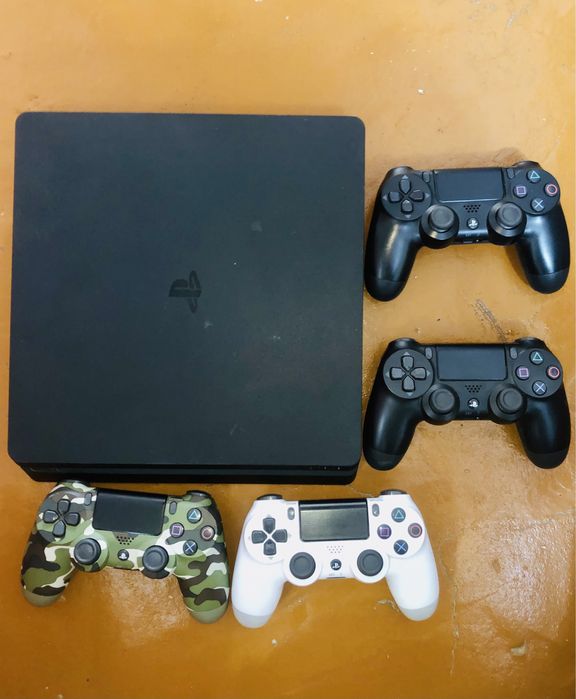 PlayStation 4 slim 500 gb PS4 slim