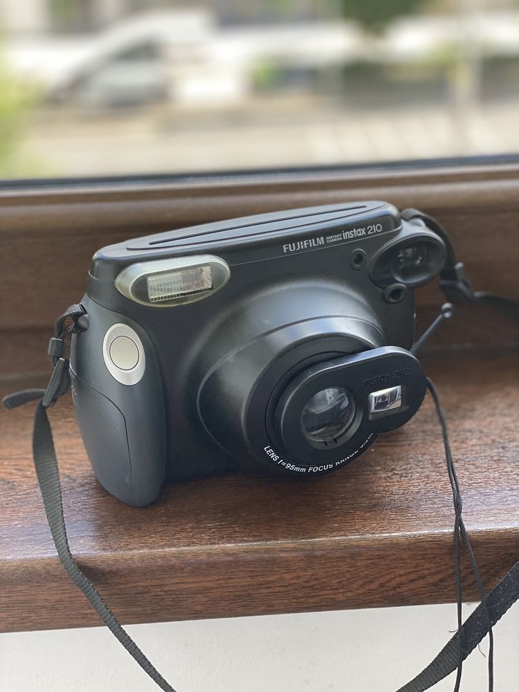 Camera Fujifilm instant camera instax 210 + selfy mirror