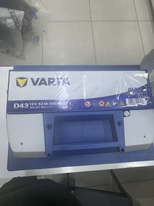 VARTA 60 L va R original