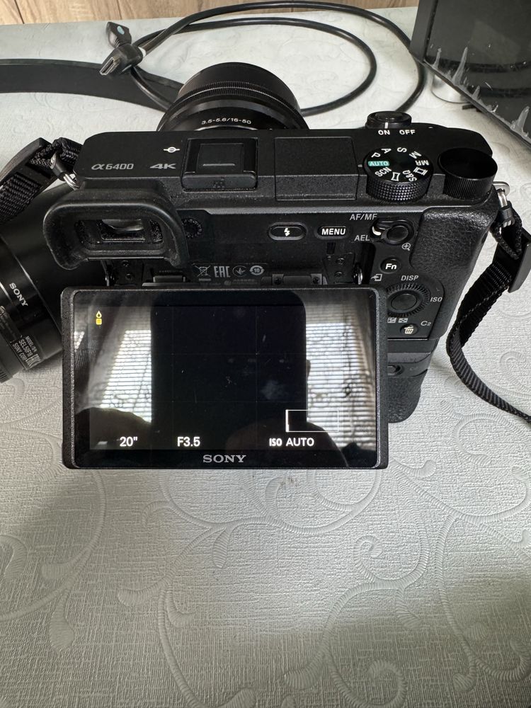 Sony a6400 + 3 обектива