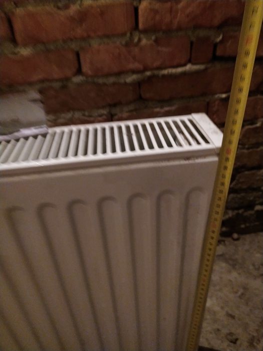 Радиатор д 80см в 60см