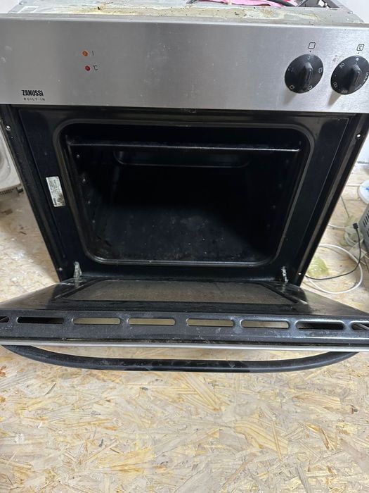 Духовая печь б/у