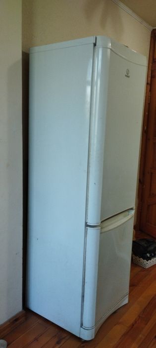 Холодильник Индезит