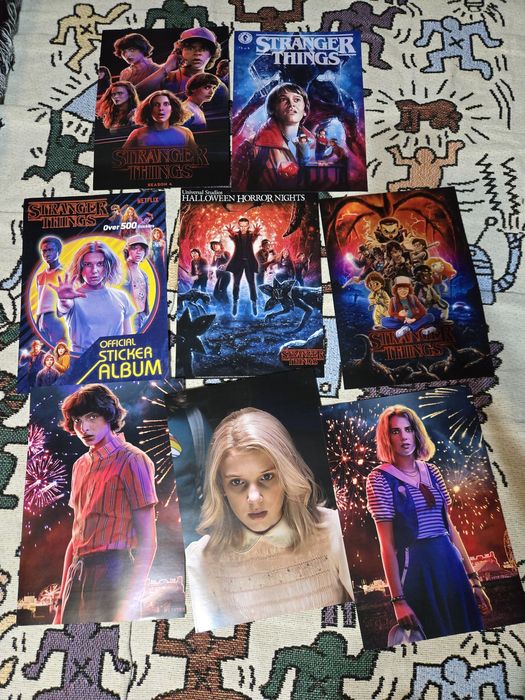 Продам постеры по очень странным делам 8шт