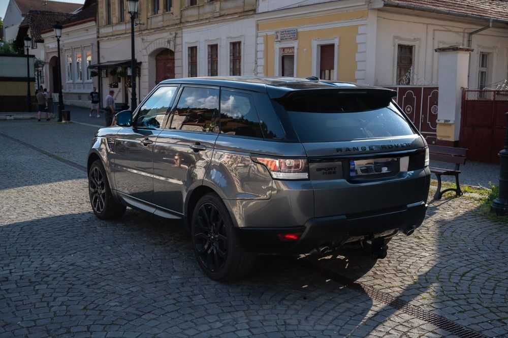 Land Rover Range Rover Sport HSE model 3.0D V6 AWD Automat