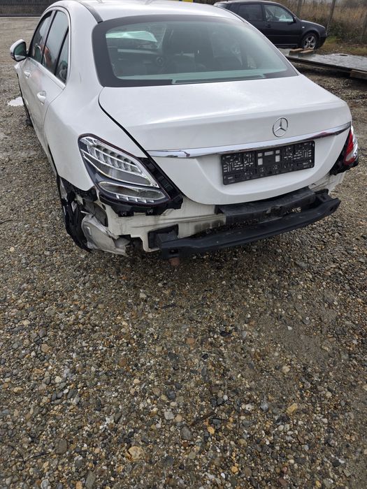 Mercedes C 180 2016 Benzina Automat Accidentat