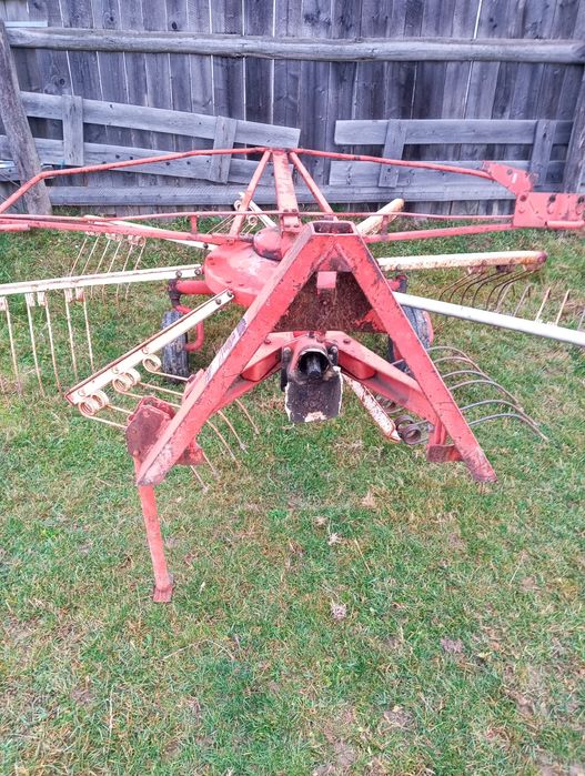 Grebla de făcut șire Deutz Fahr