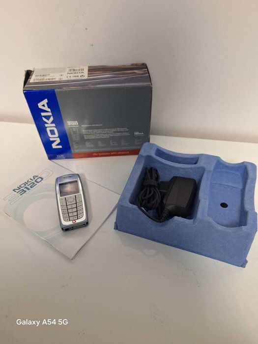 Nokia 3120 impecabil la cutie  fullbox.