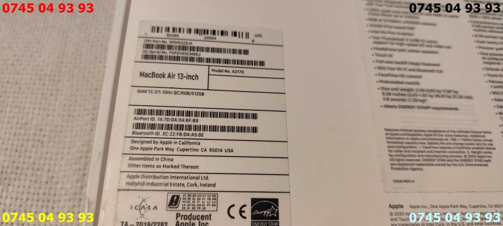 cutie MacBook Air 13 inch se vinde ca in poze