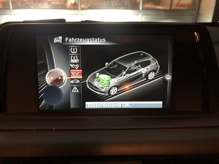 Информационен дисплей BMW БМВ