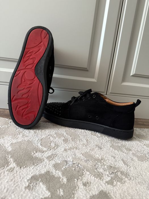 christian louboutin din piele