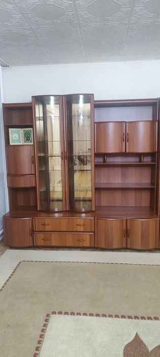 Продается гарнитур