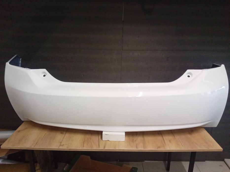 Bara spate Toyota Prius 2009-2015 040 Alb 070 Alb/Negru Gri Rosu