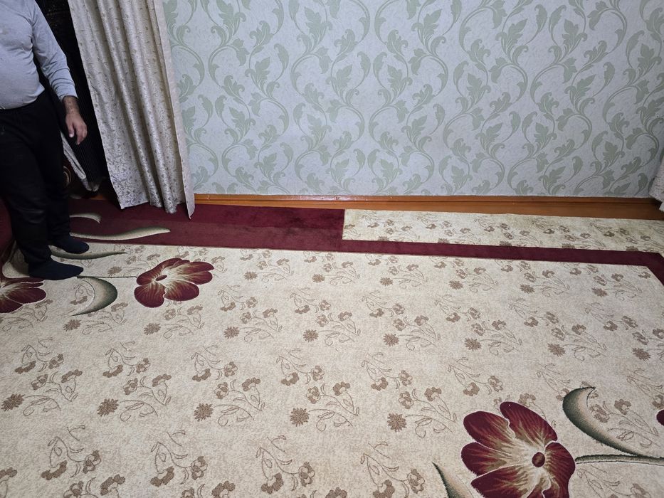 Ковер 3 на 5 отличного качества