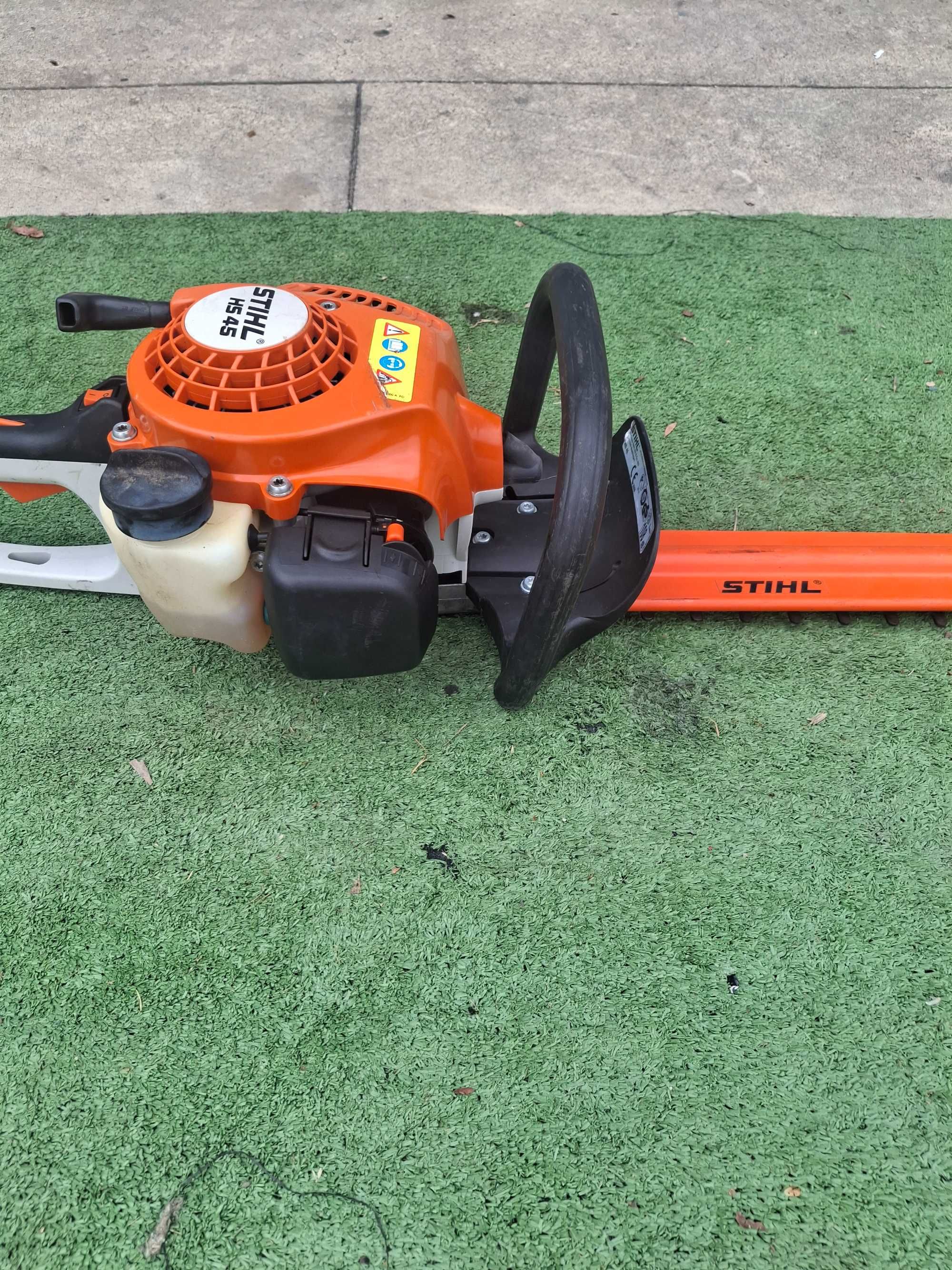 Бензинов храсторез Stihl HS 45