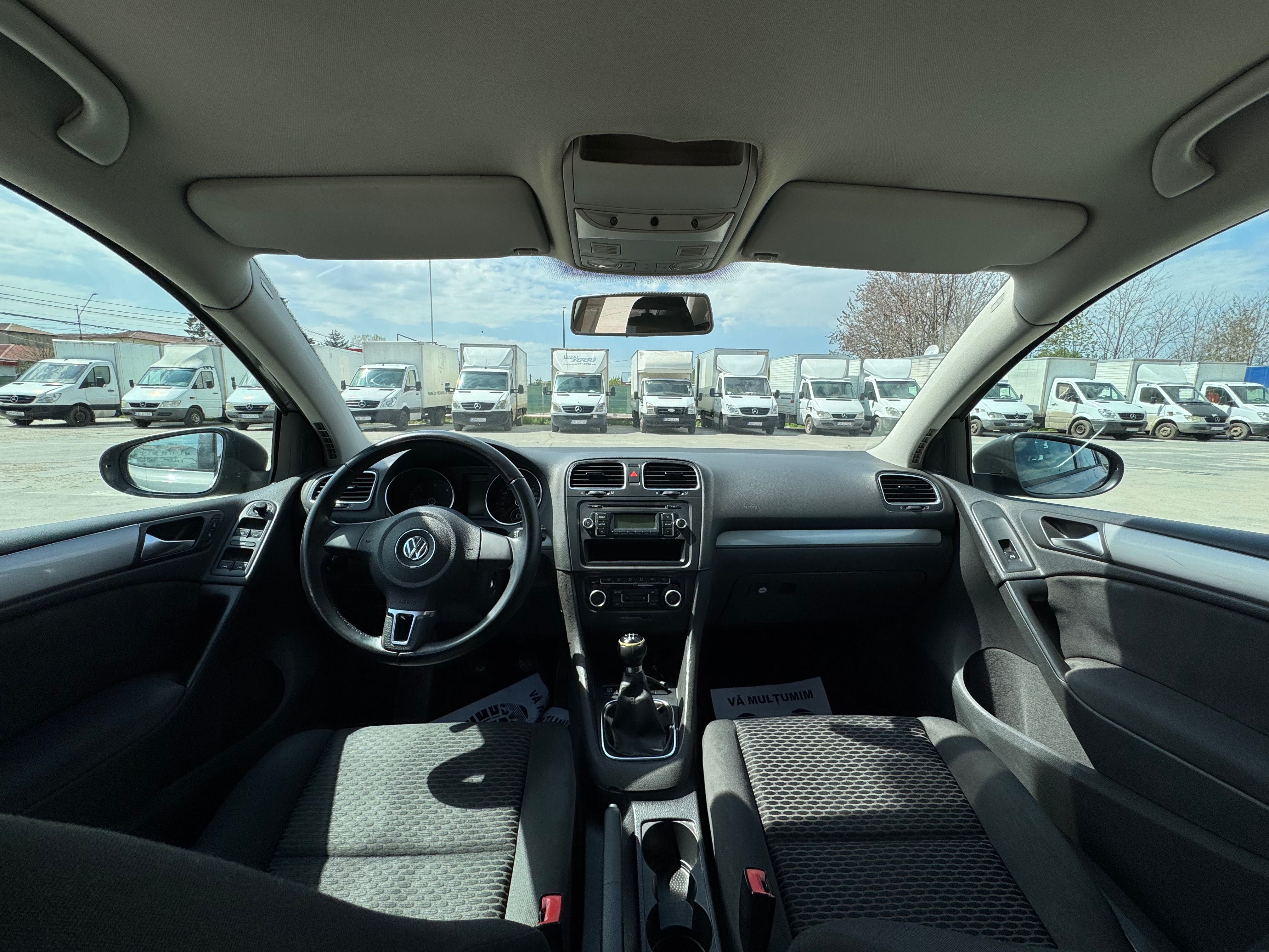 Volkswagen Golf 6, Gri, 2.0 TDI, 140CP, DIesel +2 seturi anvelope noi