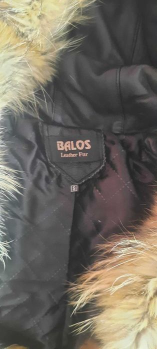 Елегантно дамско яке от естествена кожа и лисичи пух - S размер