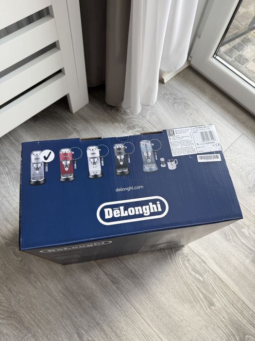 DeLonghi Dedica Style EC685.M EX4 1450W - Nou - Sigilat