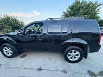 Nissan Pathfinder Vând Nissan Pathfinder Autoutilitară NIG 2009