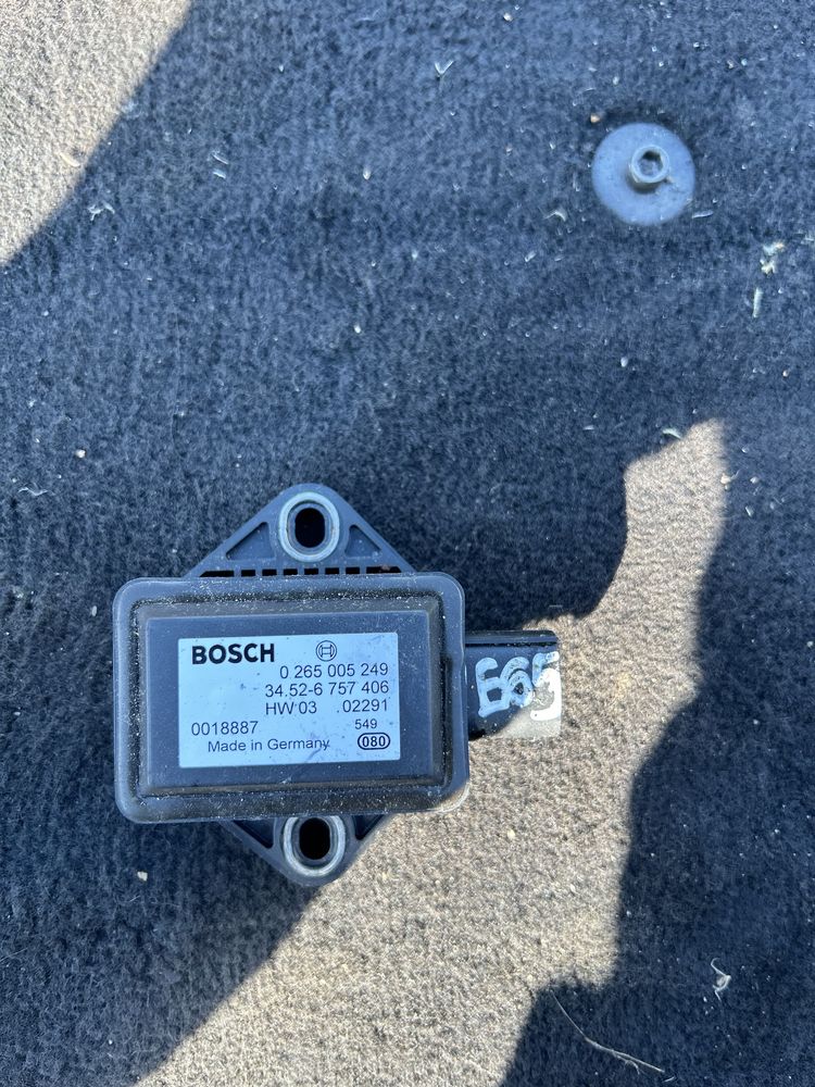 Датчик ускорение BMW  7 (E65, E66, E67) Wheel Speed Sensor