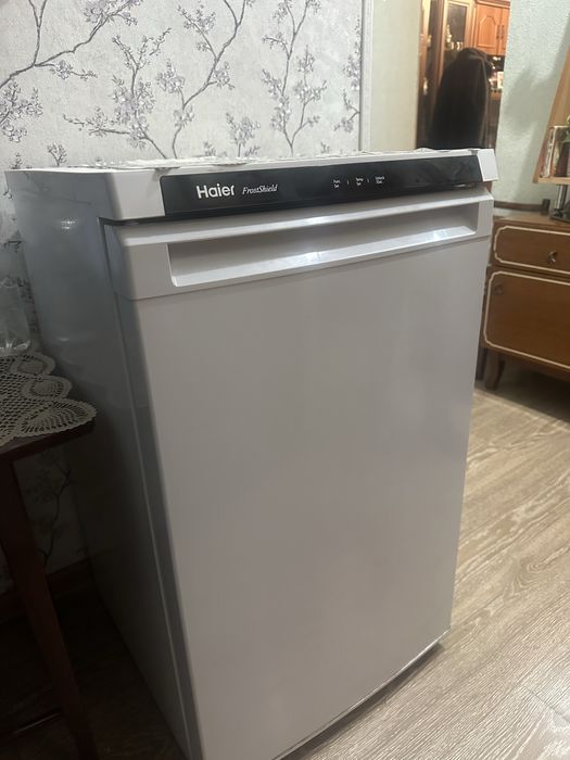 Продам морозильную камеру