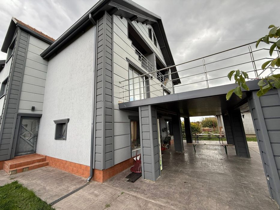 Vând Vila Duplex P+1E+M / Locatie Cionchesti / Satu Mare