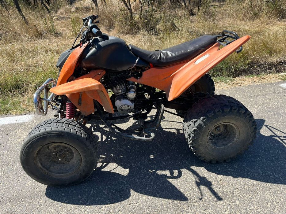Vând atv bashan 250cc