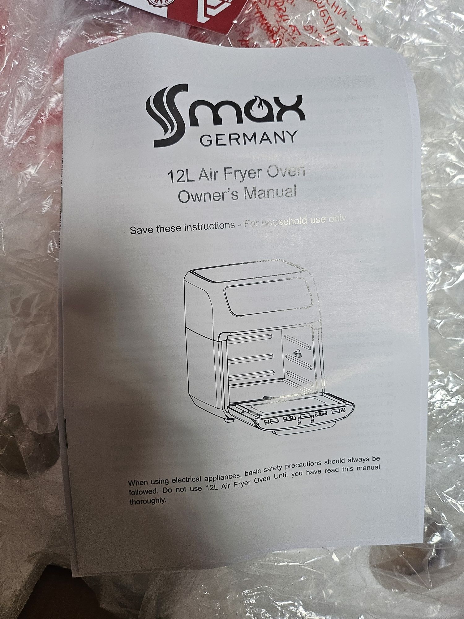 Фурна с горещ въздух/air fryer/ с обем 12 литра.