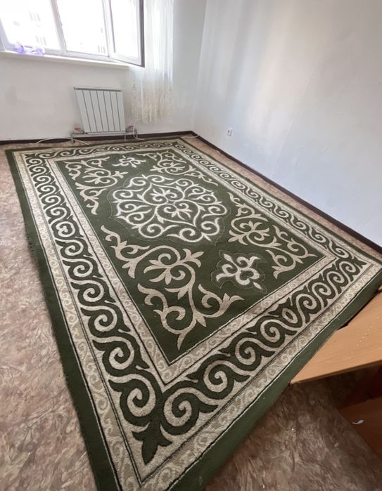 Б/у кілем сатылады