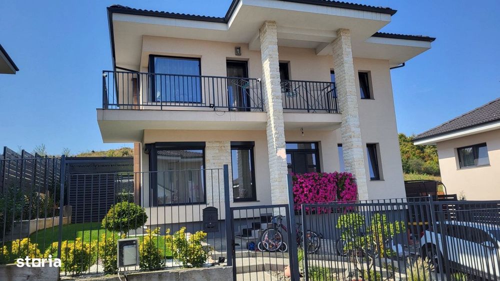 Casa individuala, design deosebit, zona Dezmir