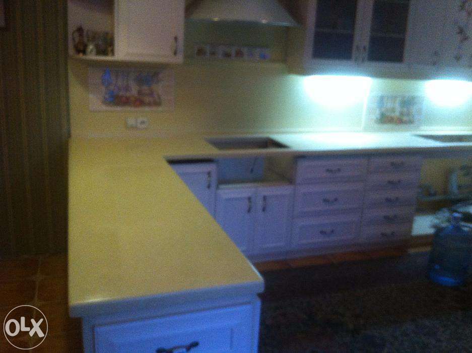 Изделие из акрилового камня