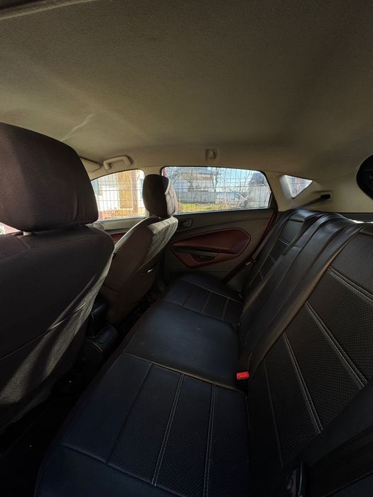 Ford fiesta titanium