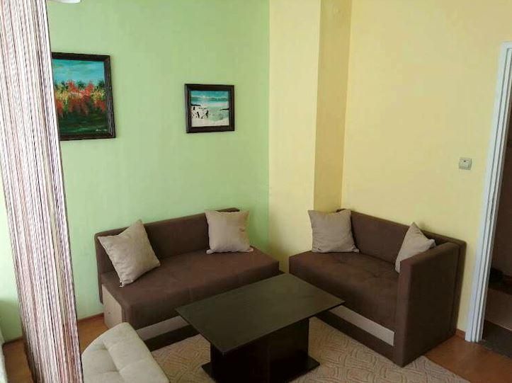 Дава се под наем Едностаен апартамент в Бургас, Братя Миладинови - 45 кв.м за 306 € - Снимка #1