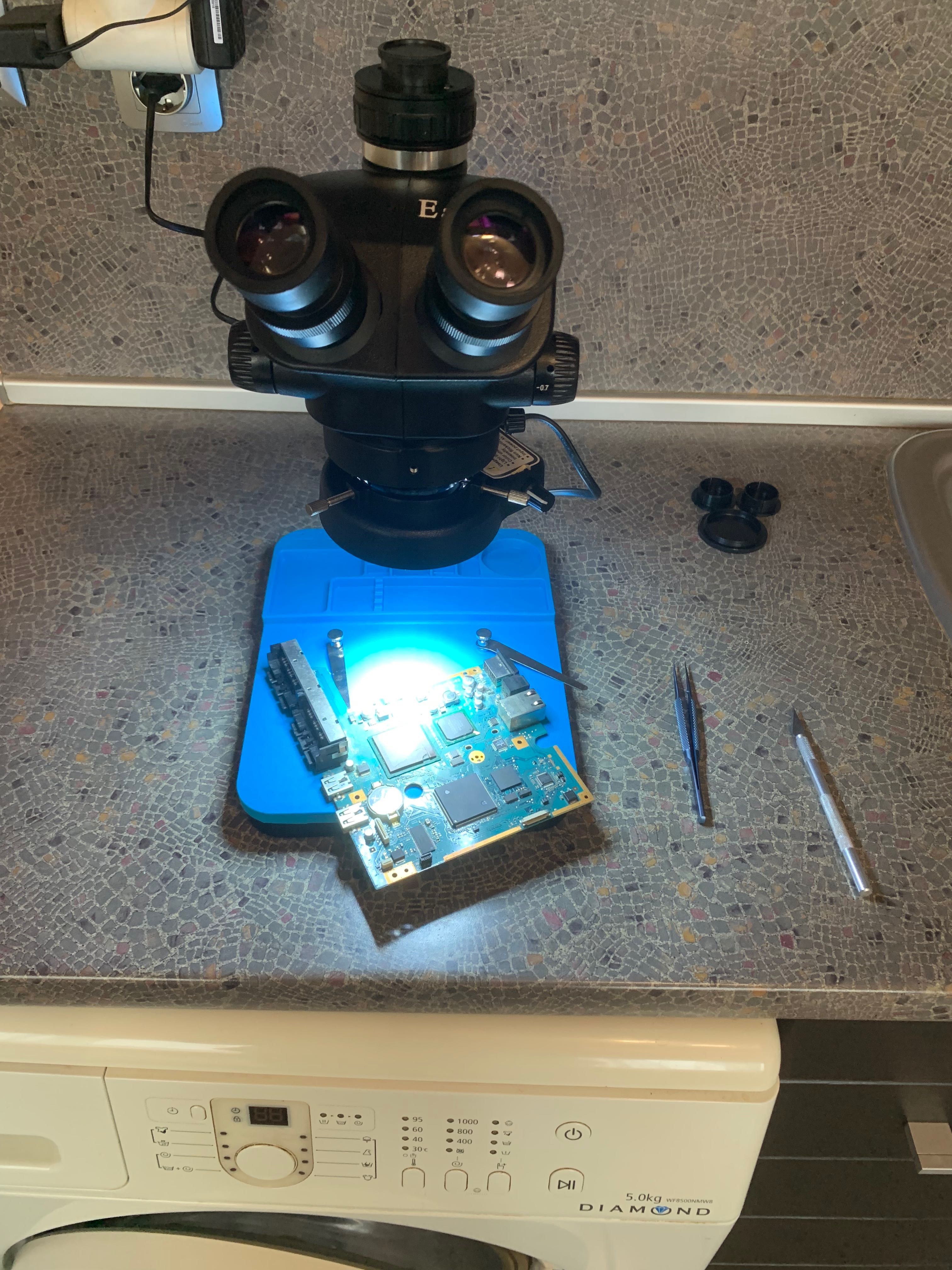 Микроскоп професионален за ремонт на техника